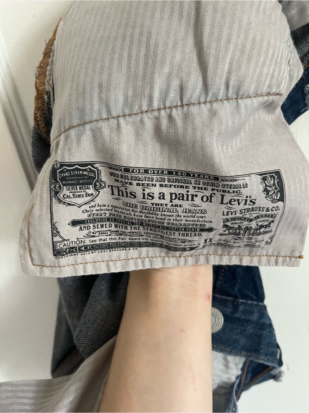 Levi's - Picture 6 of 6